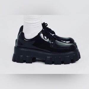 Princess Polly Mia Black High Shine Platform Loafers - Black - Women's Size 6